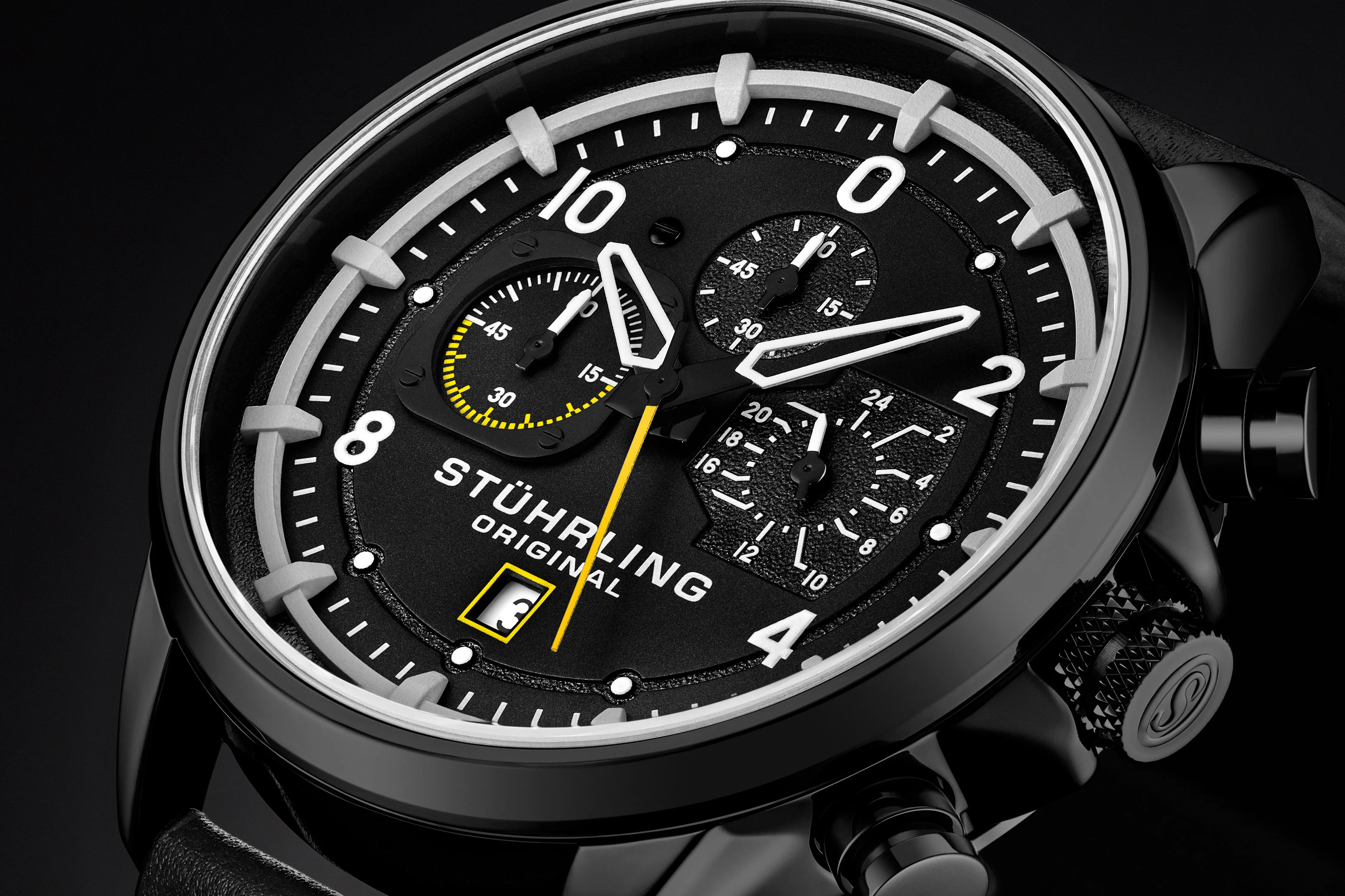 930 Quartz 45mm Aviator