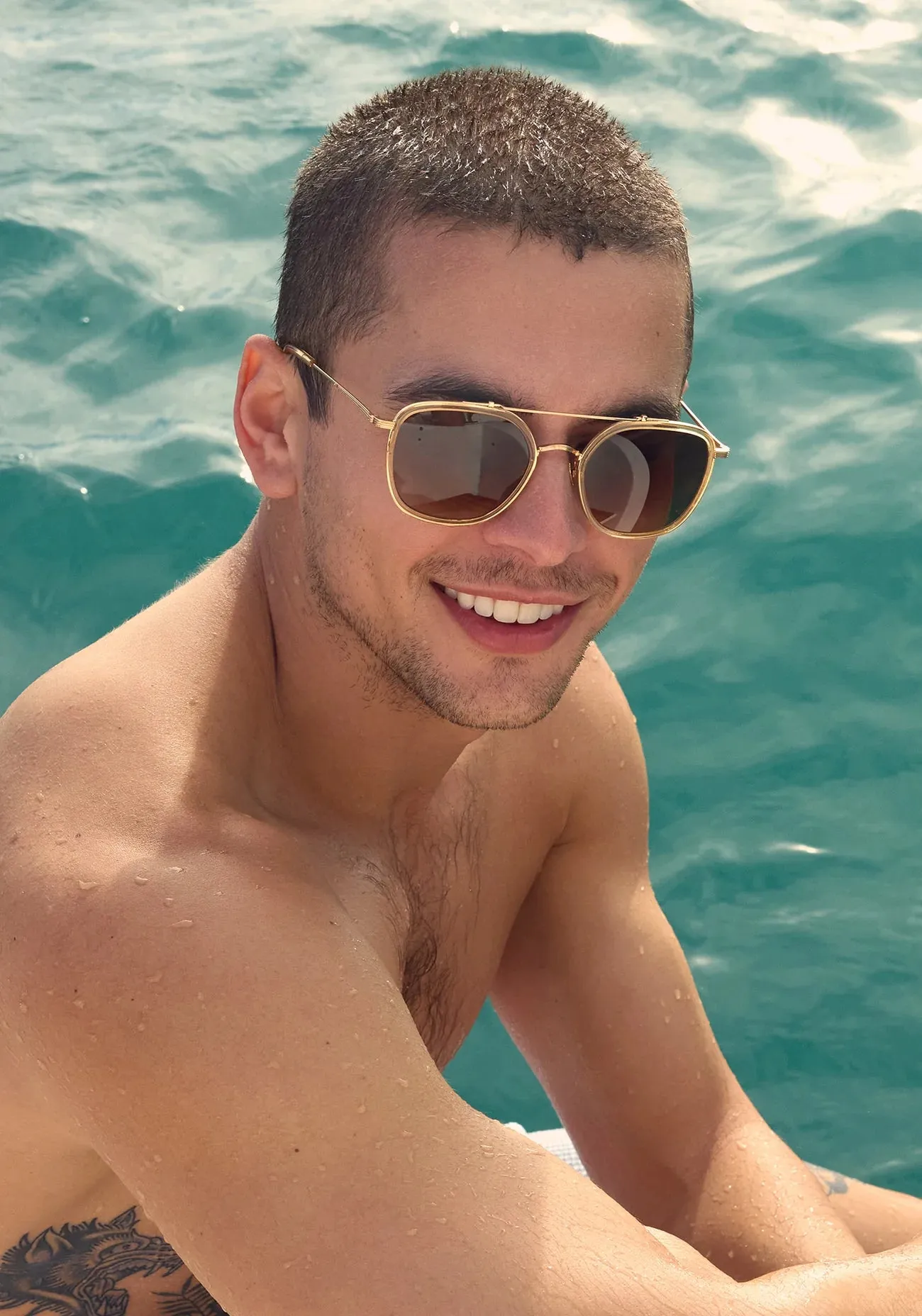 Austin Sunglasses ~ 18K Titanium   Champagne Polarized