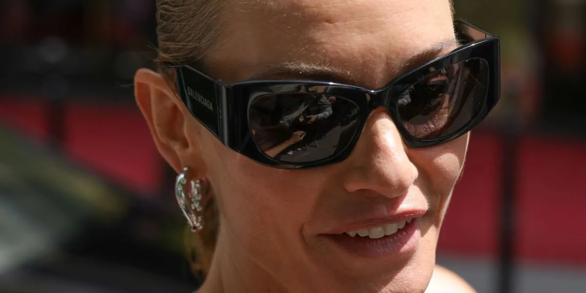 Balenciaga BB0327S 001 - As Seen On Amber Valletta & Ella Emhoff
