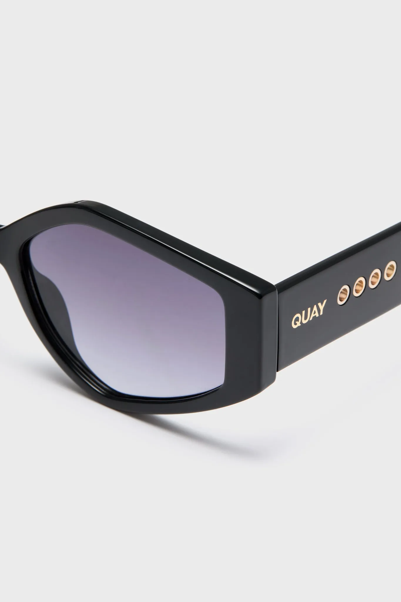 Black Hot Gossip Sunglasses