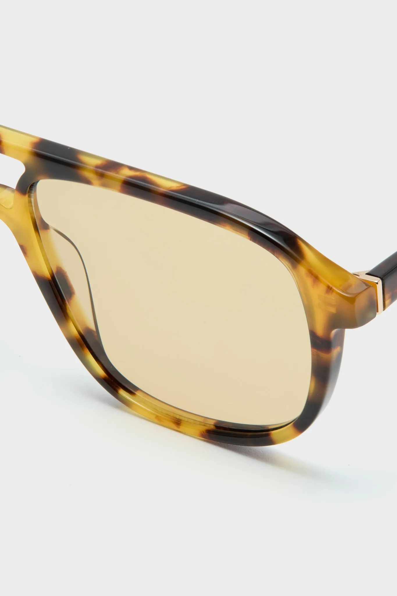 Eco Tort La Touriste Sunglasses